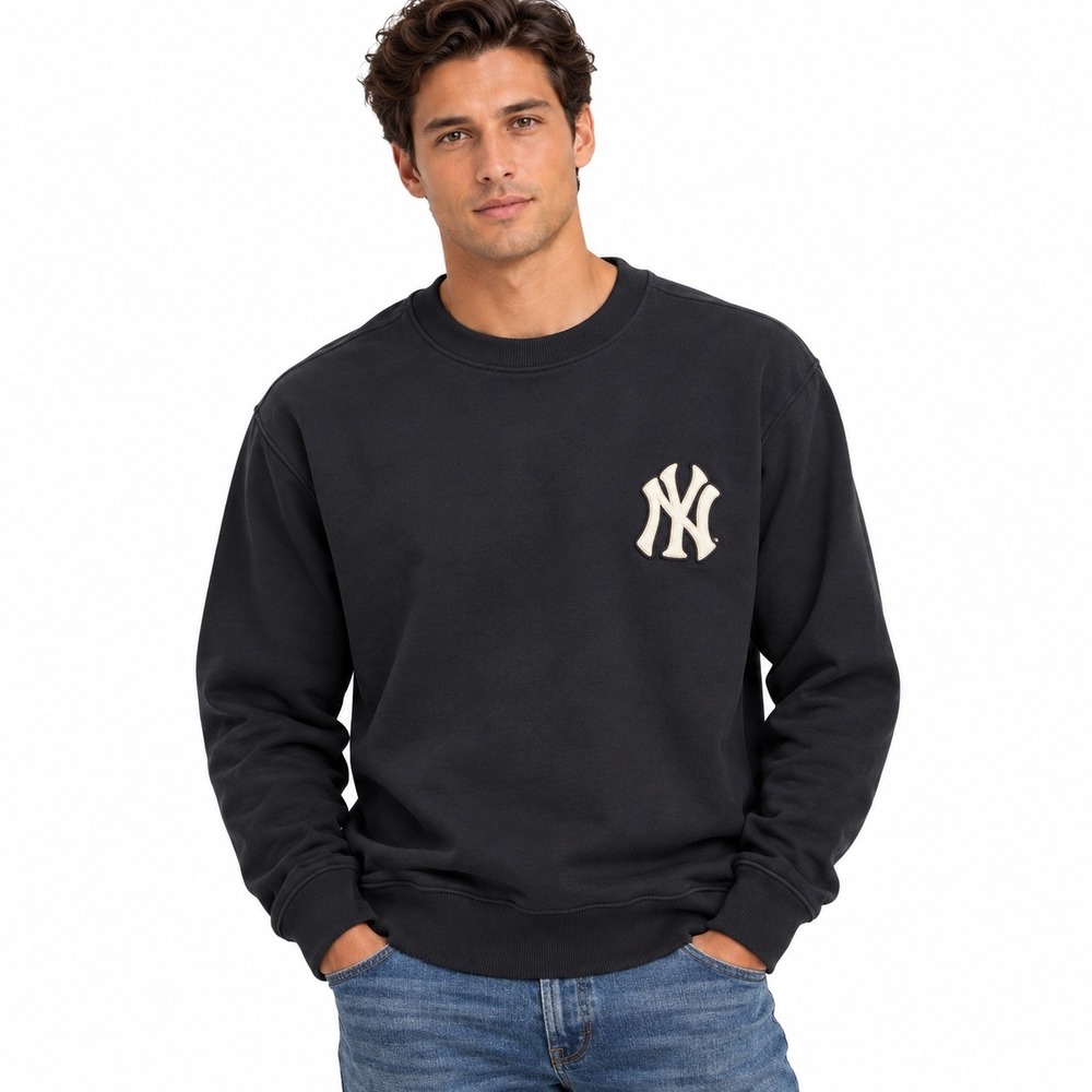 MLB New York Yankees Crewneck Sweatshirt Black White Logo XS